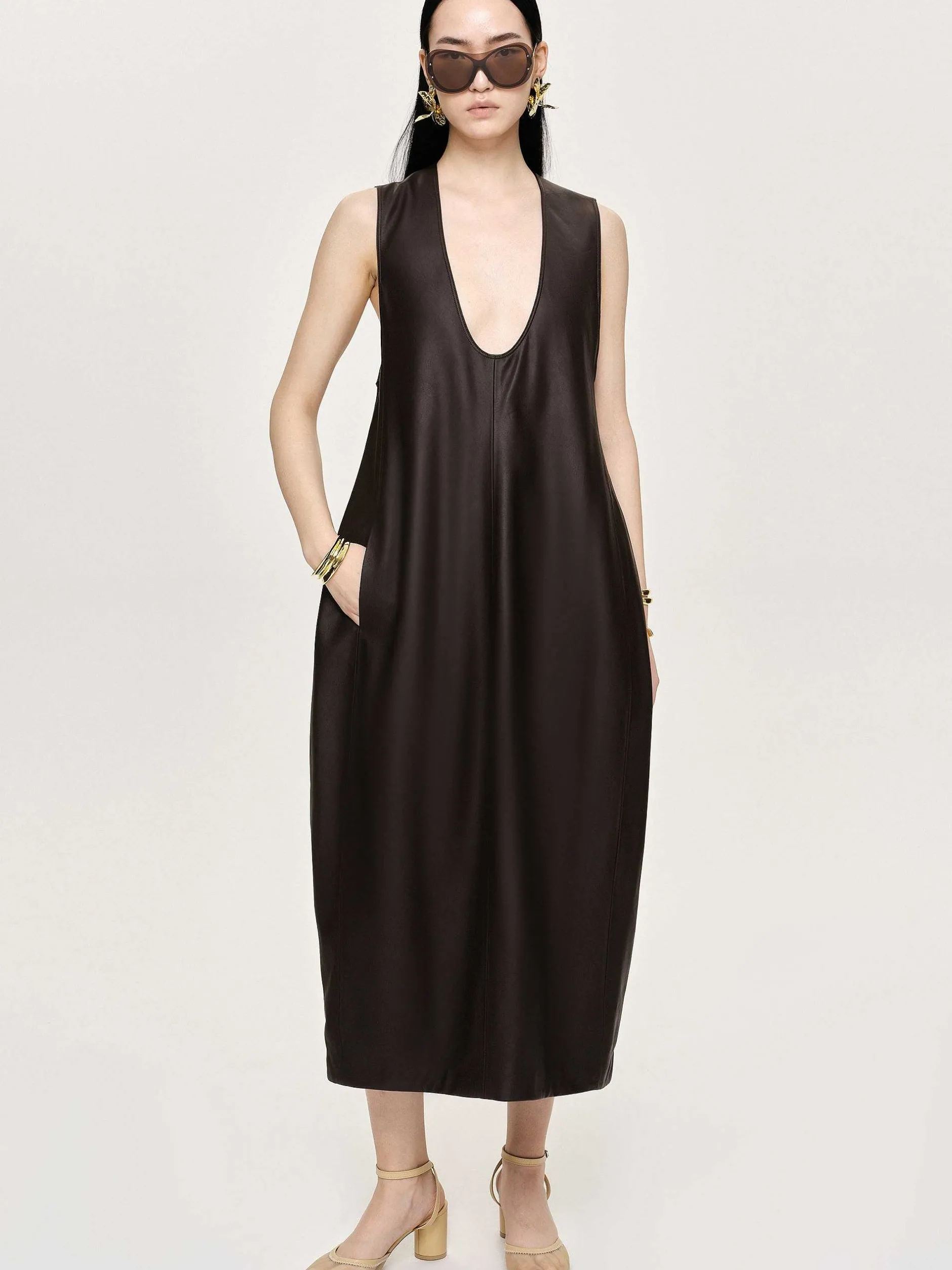 Frauen Source Unknown Kleidung<Adua Maxikleid Aus Kunstleder, Schokolade