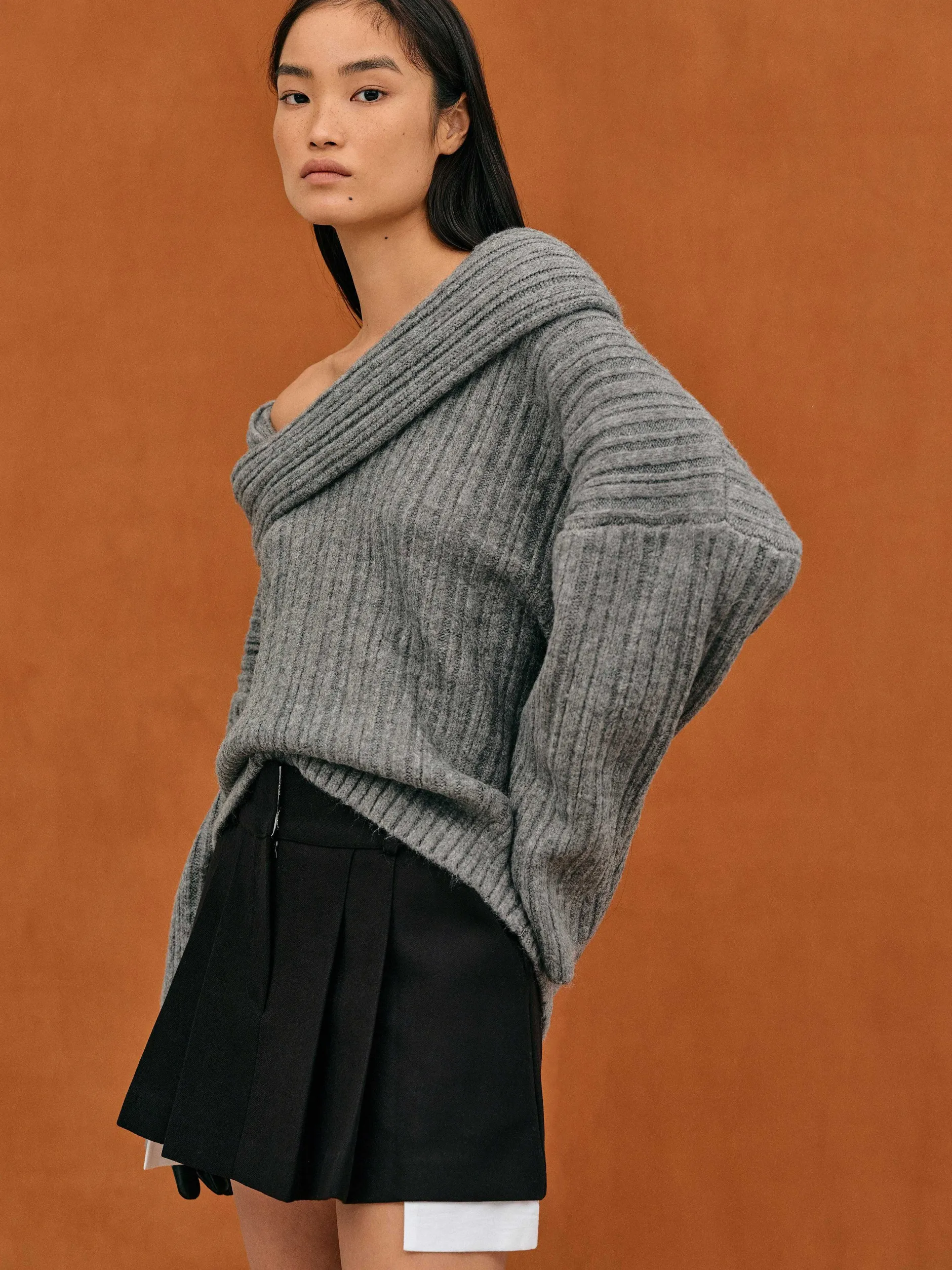 Frauen Source Unknown Zubehör<Becca Ubergroser High-Roll-Strickpullover, Sturmgrau