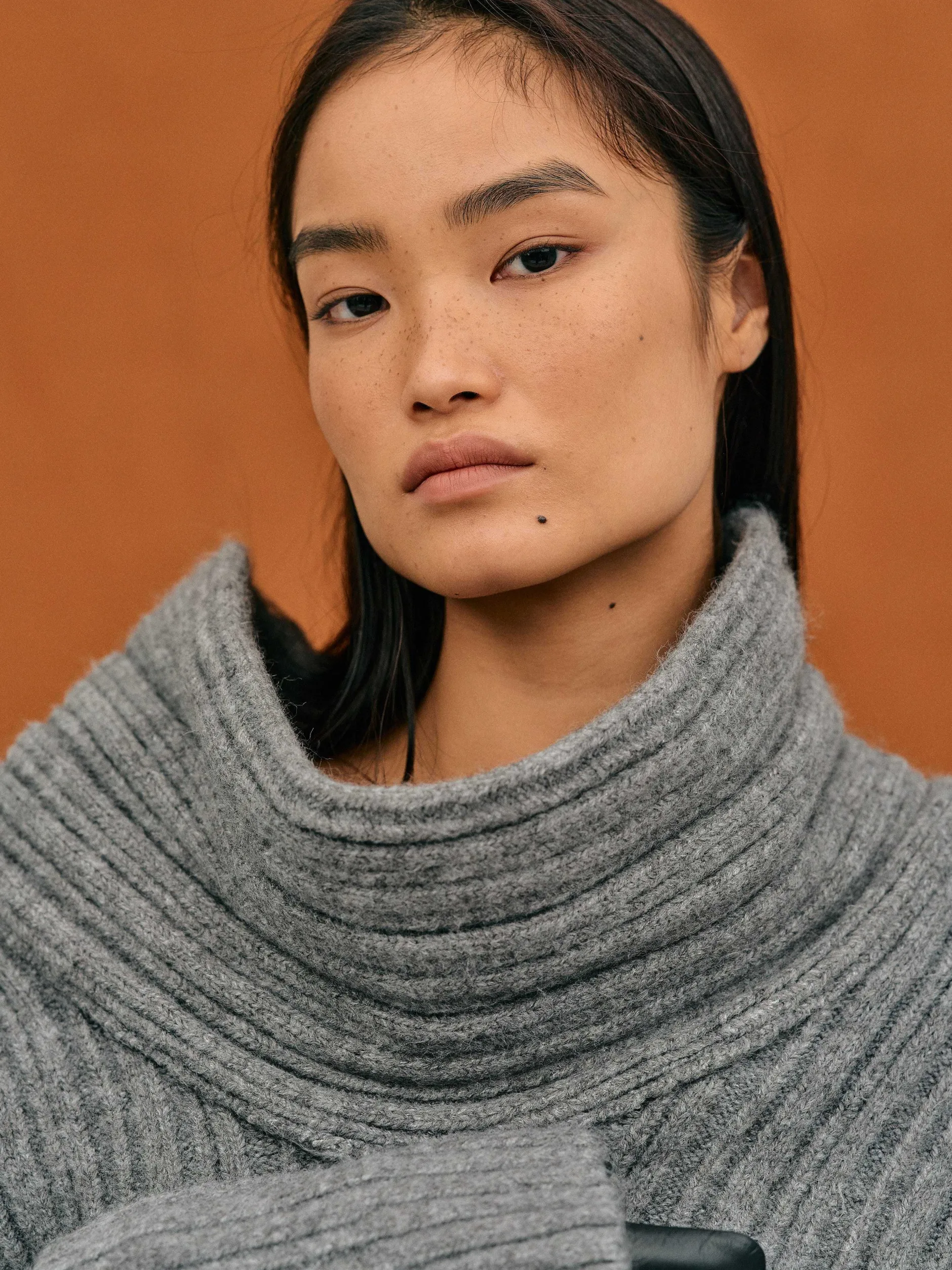 Frauen Source Unknown Zubehör<Becca Ubergroser High-Roll-Strickpullover, Sturmgrau