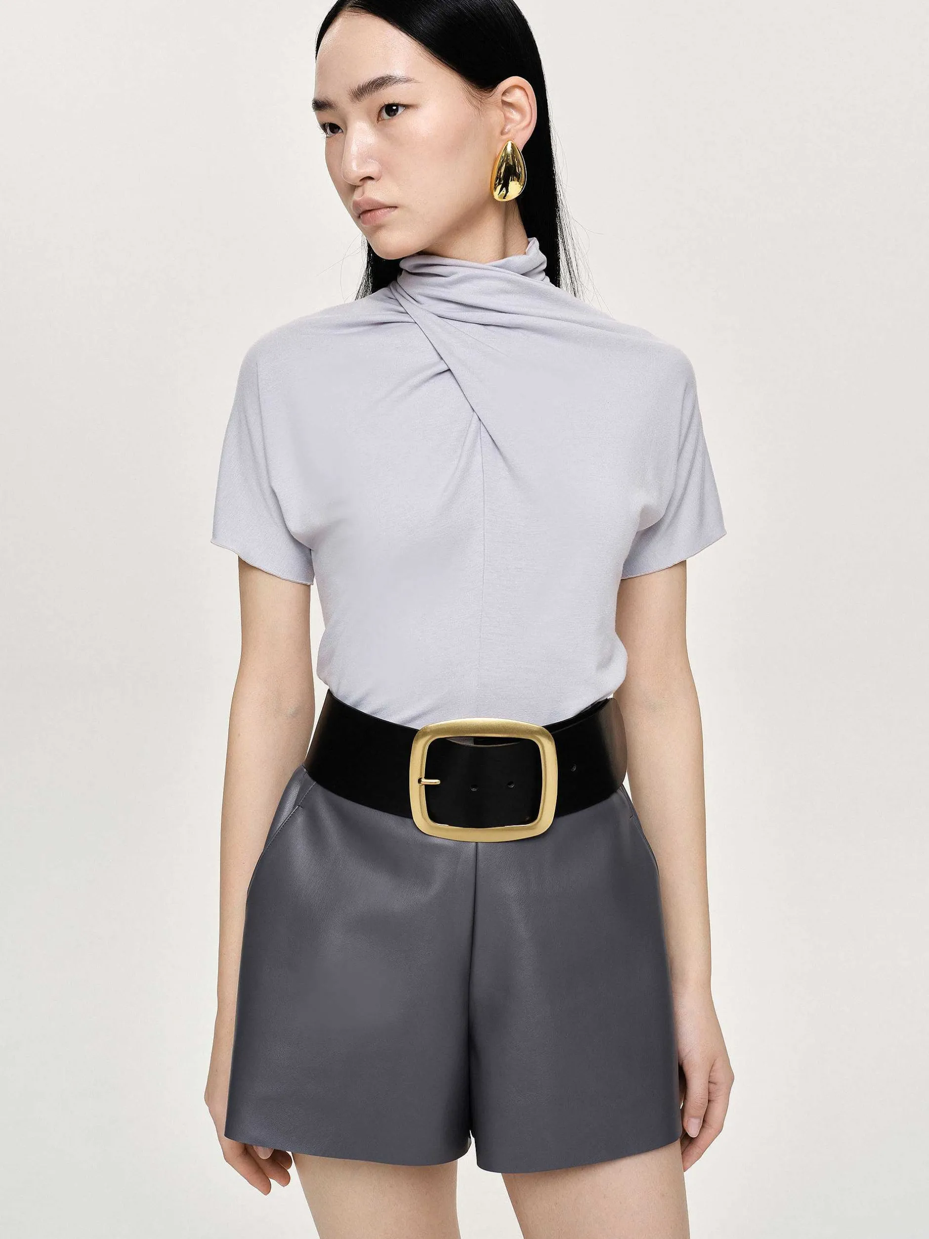 Frauen Source Unknown Oberteile<Daye Cross Neck T-Shirt, Nebelgrau