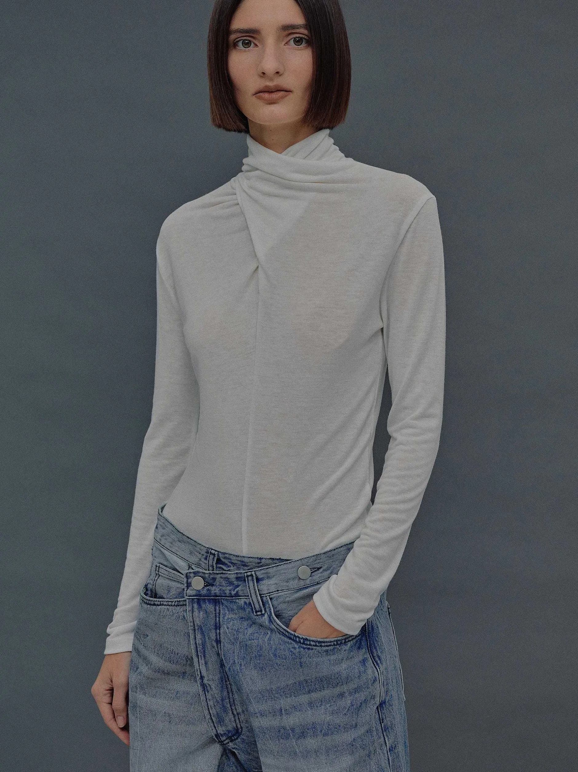 Frauen Source Unknown Kleidung<Daye-Woll-T-Shirt Mit Kreuzkragen, Weis
