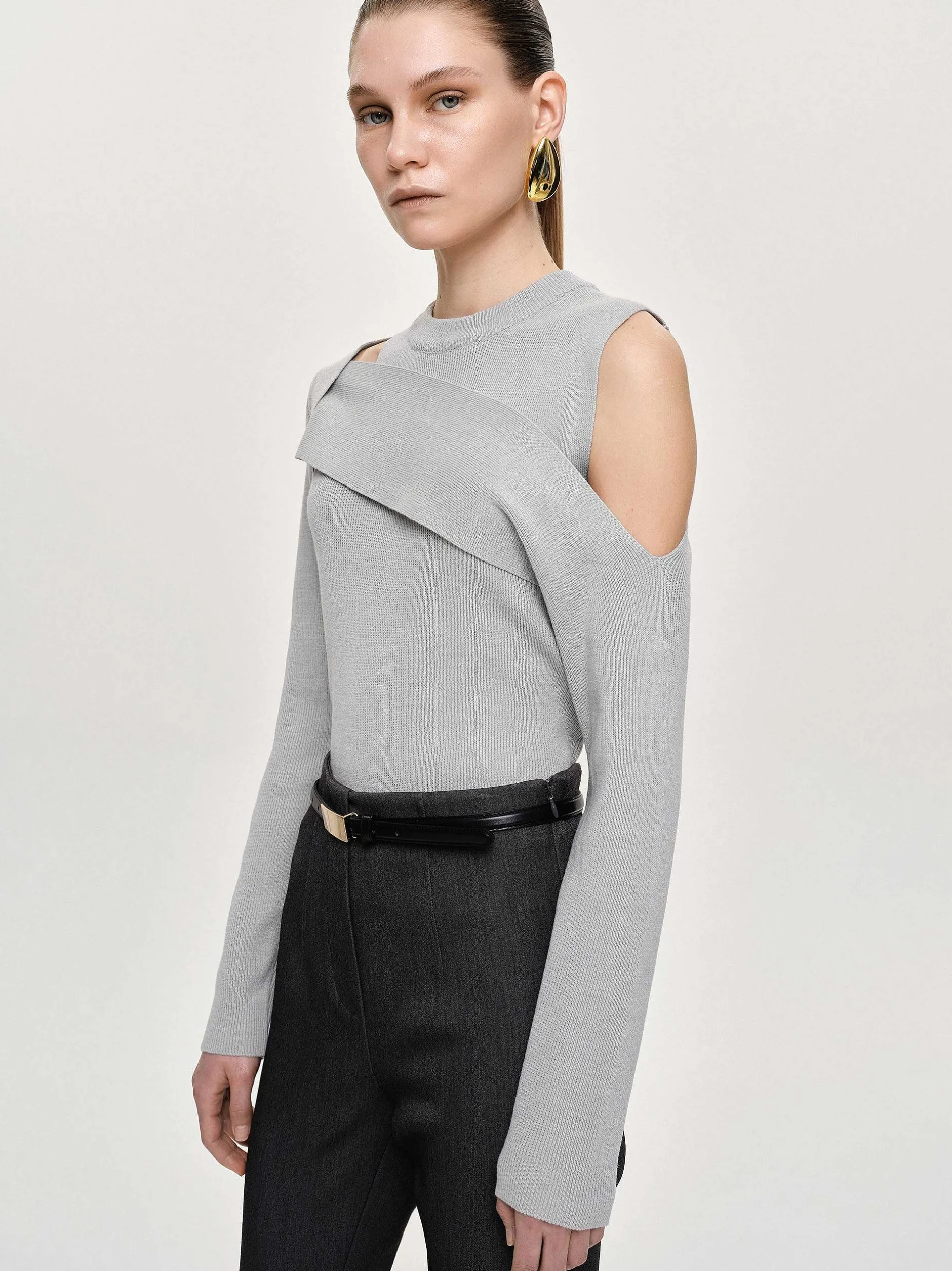 Frauen Source Unknown Strickwaren<Drapierter Cut-Out-Strick, Taupegrau