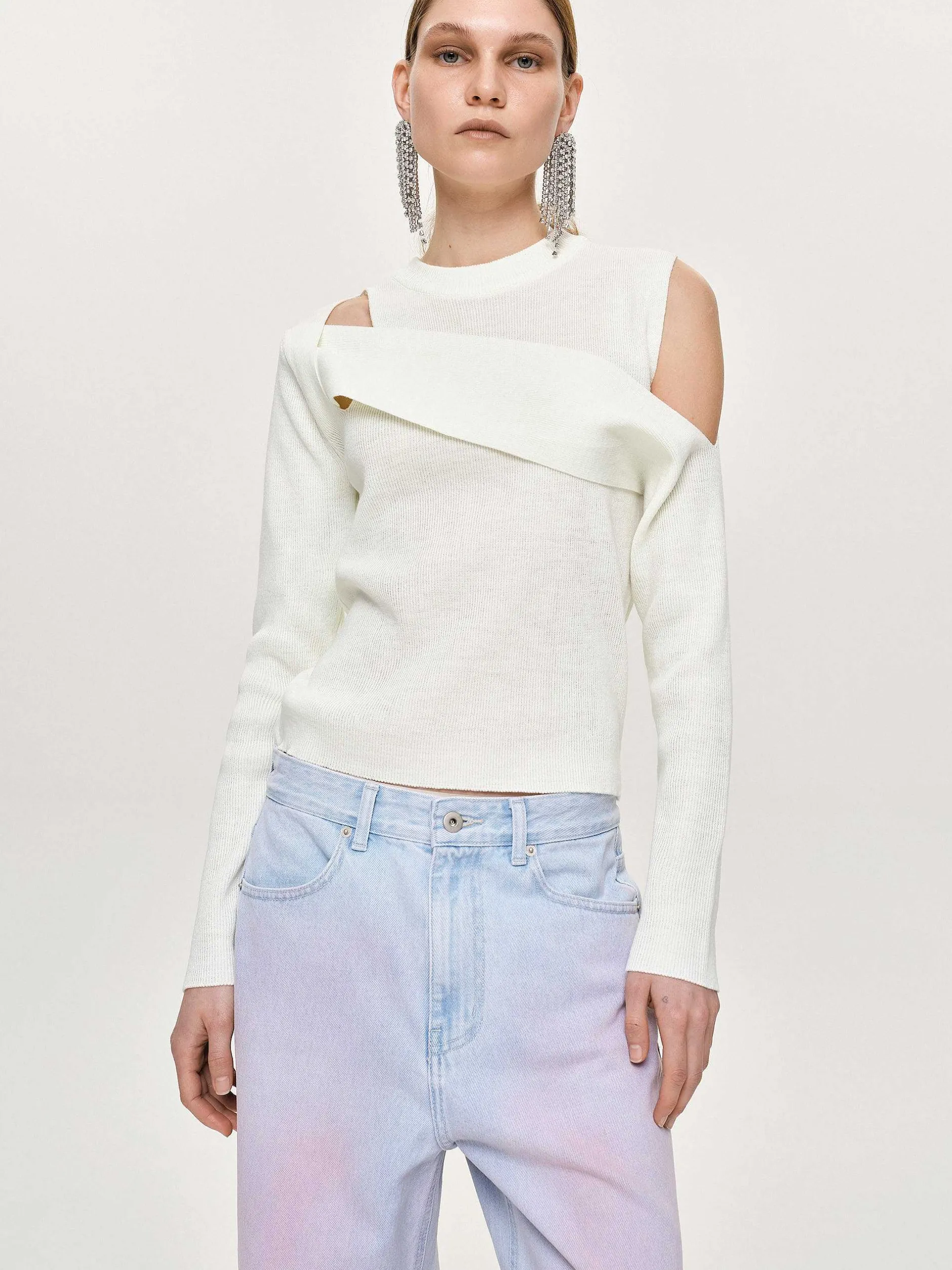 Frauen Source Unknown Strickwaren<Drapierter Cut-Out-Strick, Weis