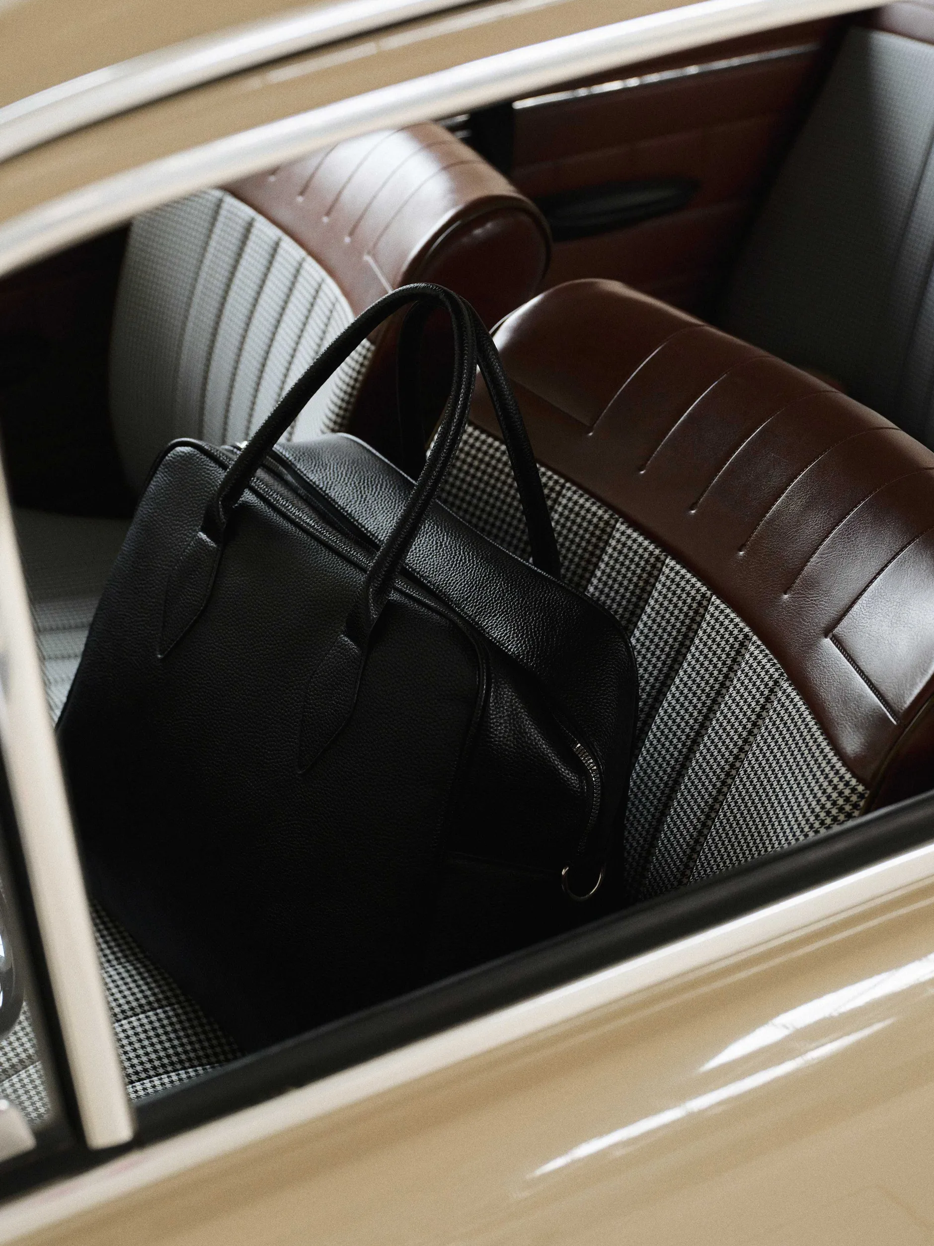 Frauen Source Unknown Kleidung<Grose Weekender-Tasche Aus Kunstleder, Schwarz