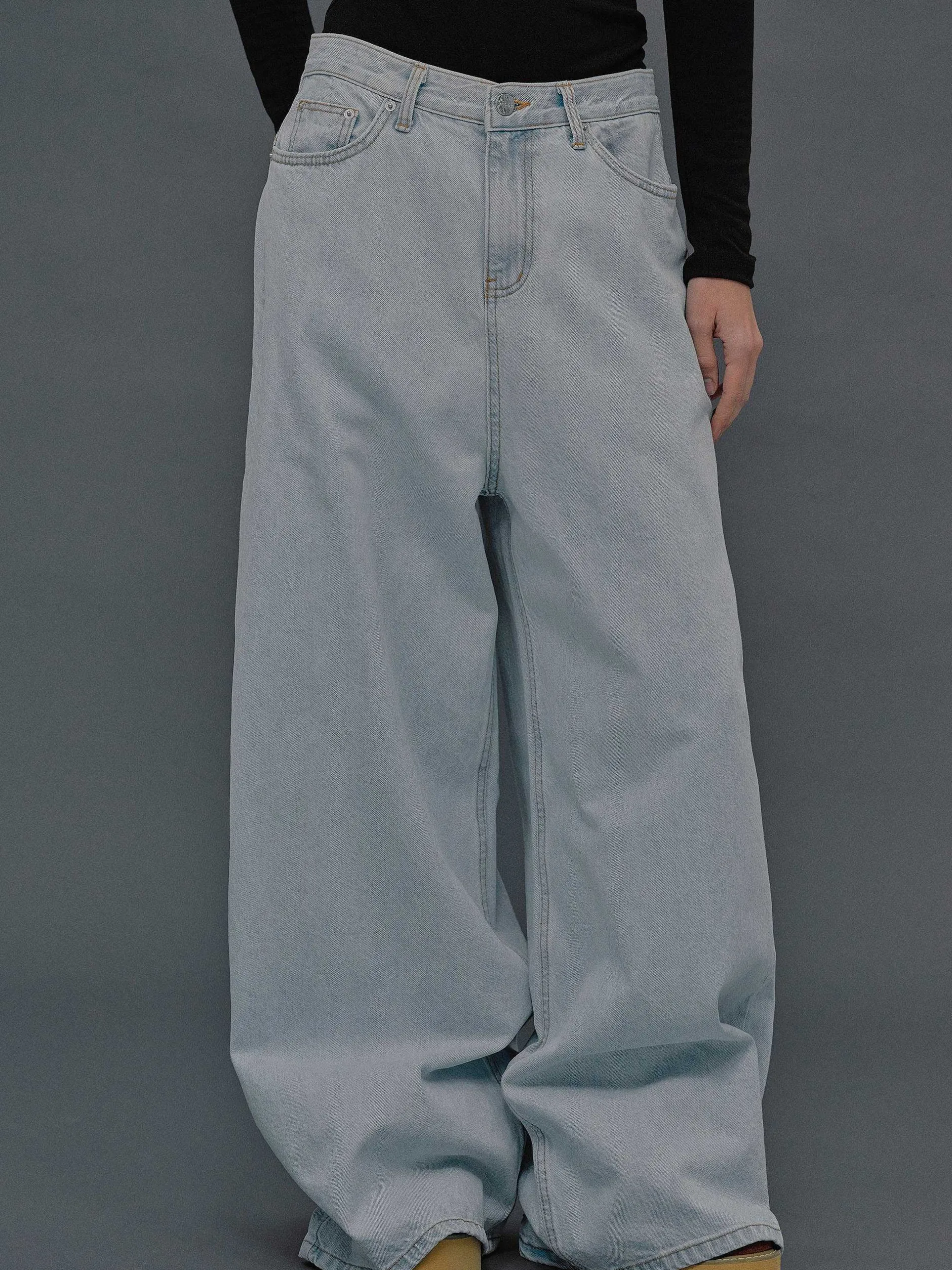 Frauen Source Unknown Denim<Jeans In Ubergrose, Hellblaue Waschung