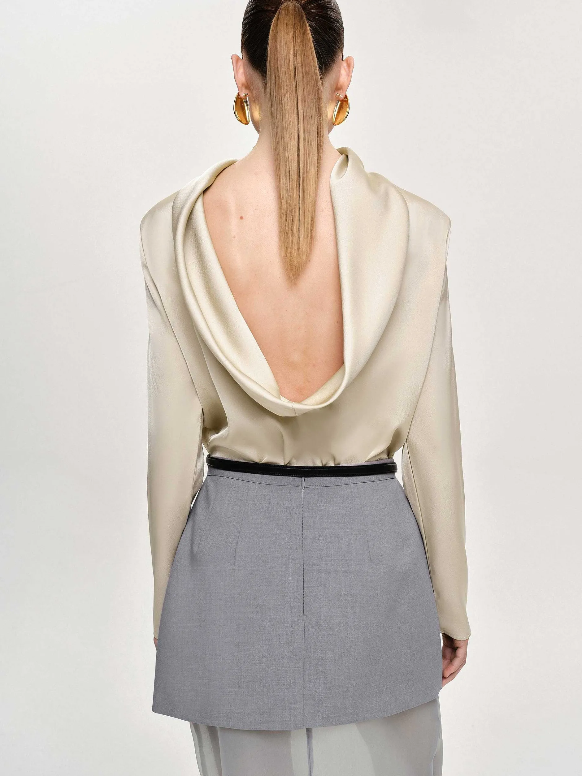 Frauen Source Unknown Kleidung<Leiva Bluse Mit Wasserfallausschnitt, Pergament
