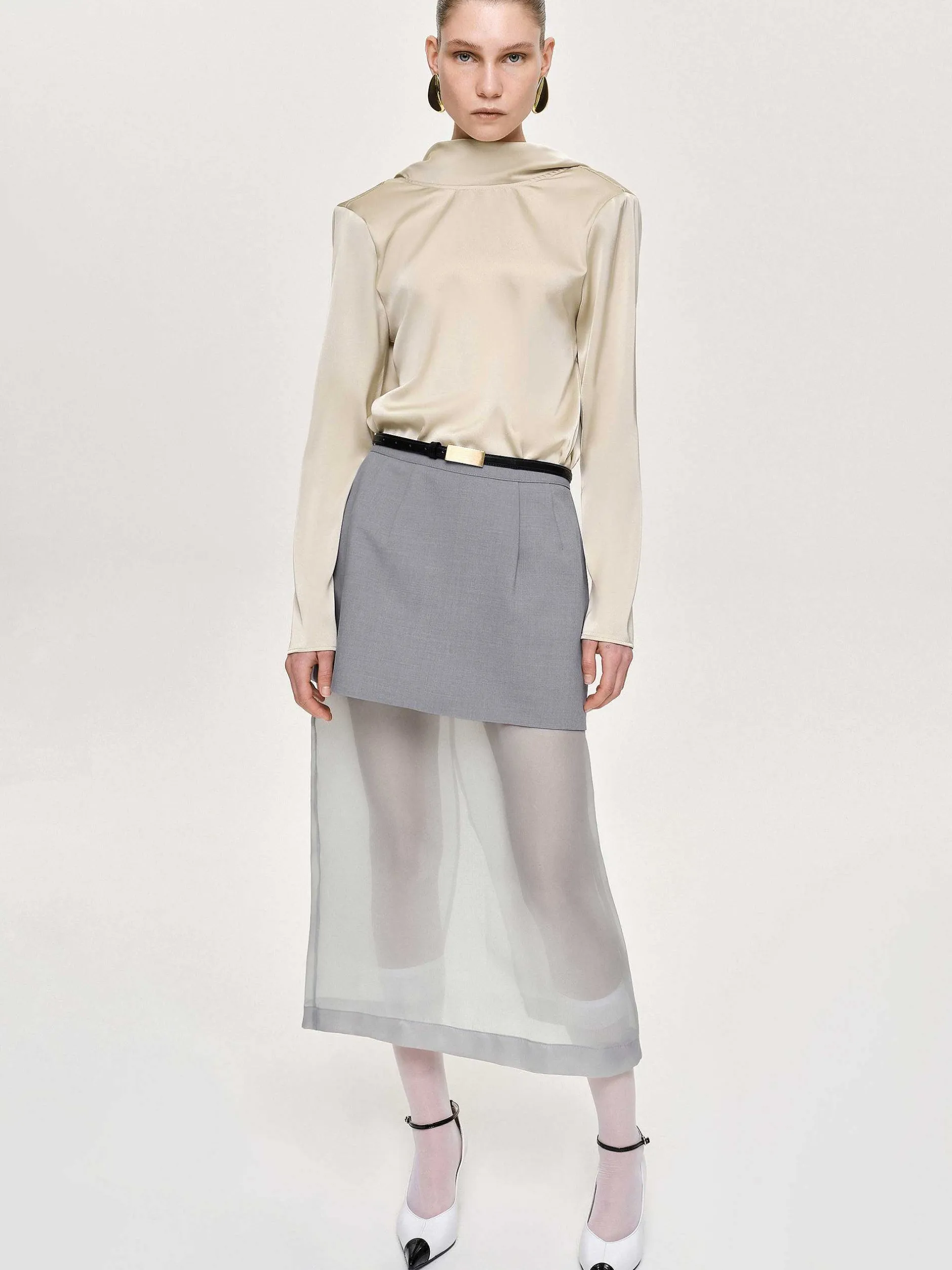 Frauen Source Unknown Oberteile<Leiva Bluse Mit Wasserfallausschnitt, Pergament