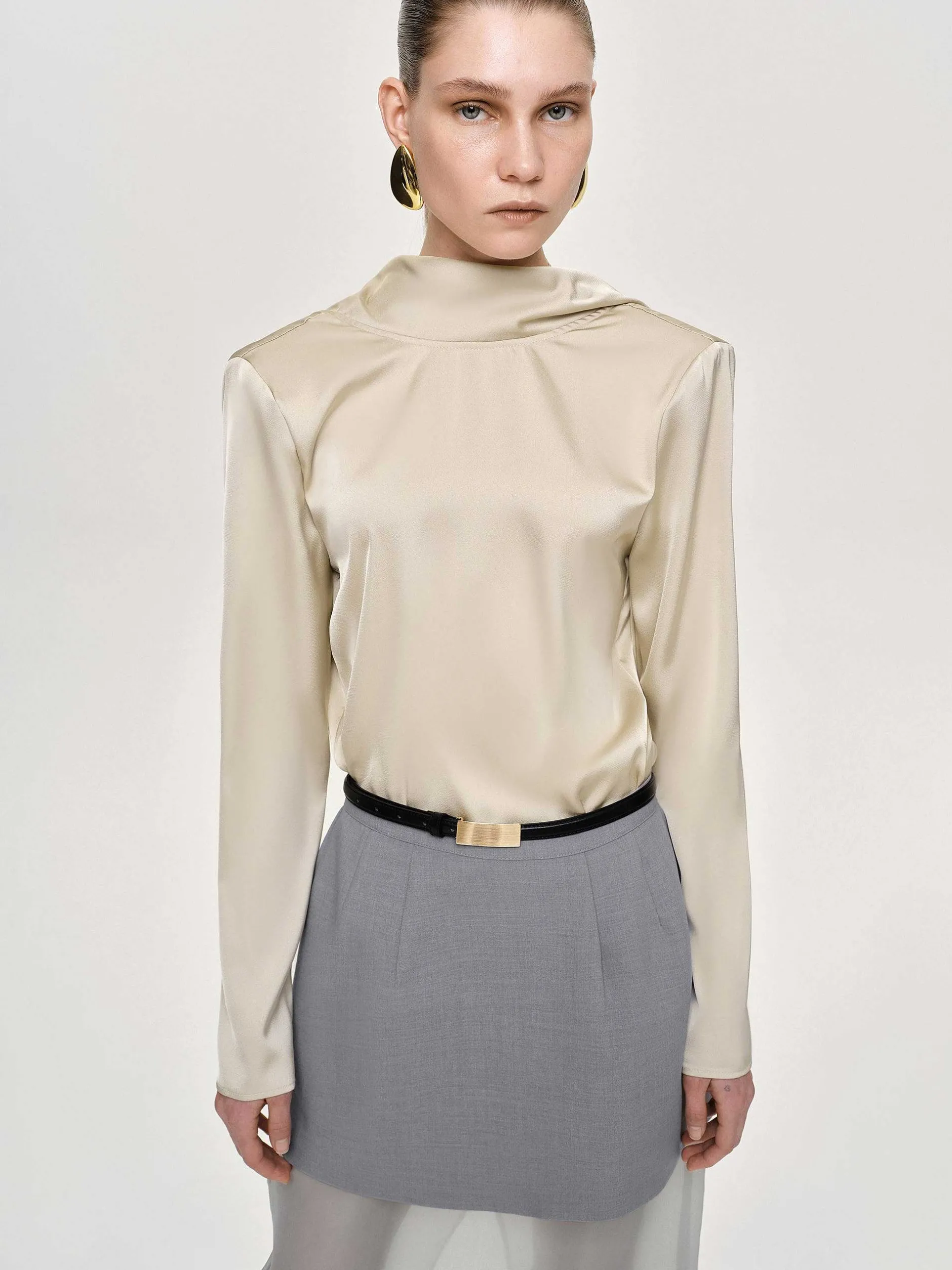 Frauen Source Unknown Oberteile<Leiva Bluse Mit Wasserfallausschnitt, Pergament