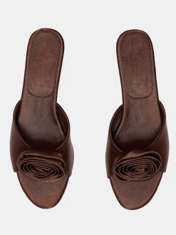 Frauen Source Unknown Schuhe & Taschen<Pantoletten Aus Satin Mit Rosenapplikation, Schokolade