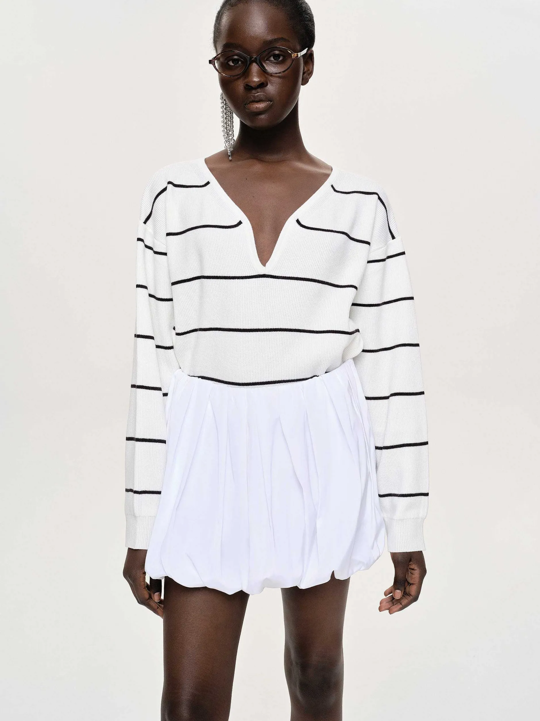 Frauen Source Unknown Strickwaren<Pullover Mit Tiefem V-Ausschnitt, Weis Gestreift