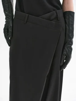 Frauen Source Unknown Kleidung<Rennert Criss-Cross-Hose, Schwarz