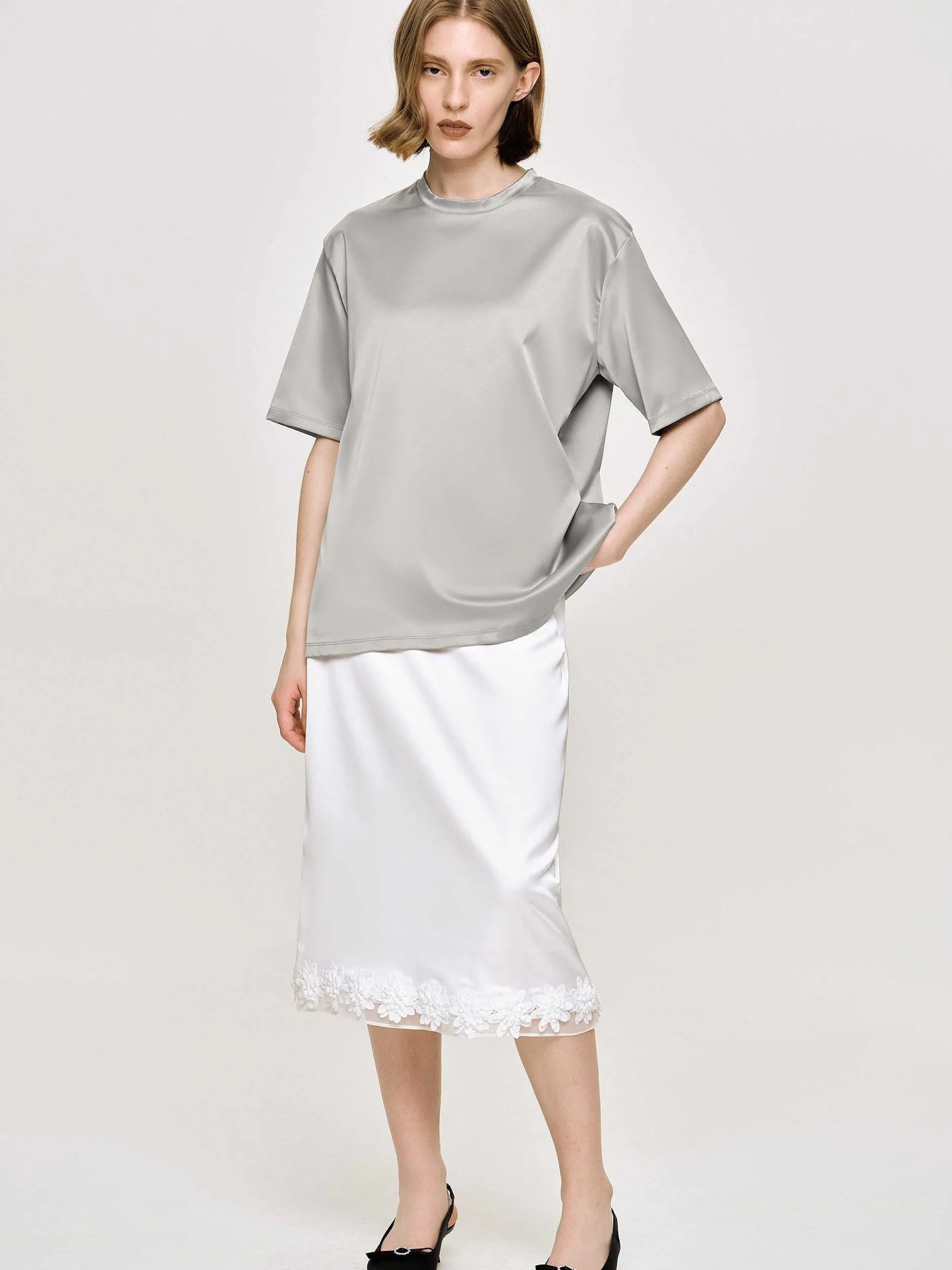 Frauen Source Unknown Zubehör<Satin-T-Shirt, Silber